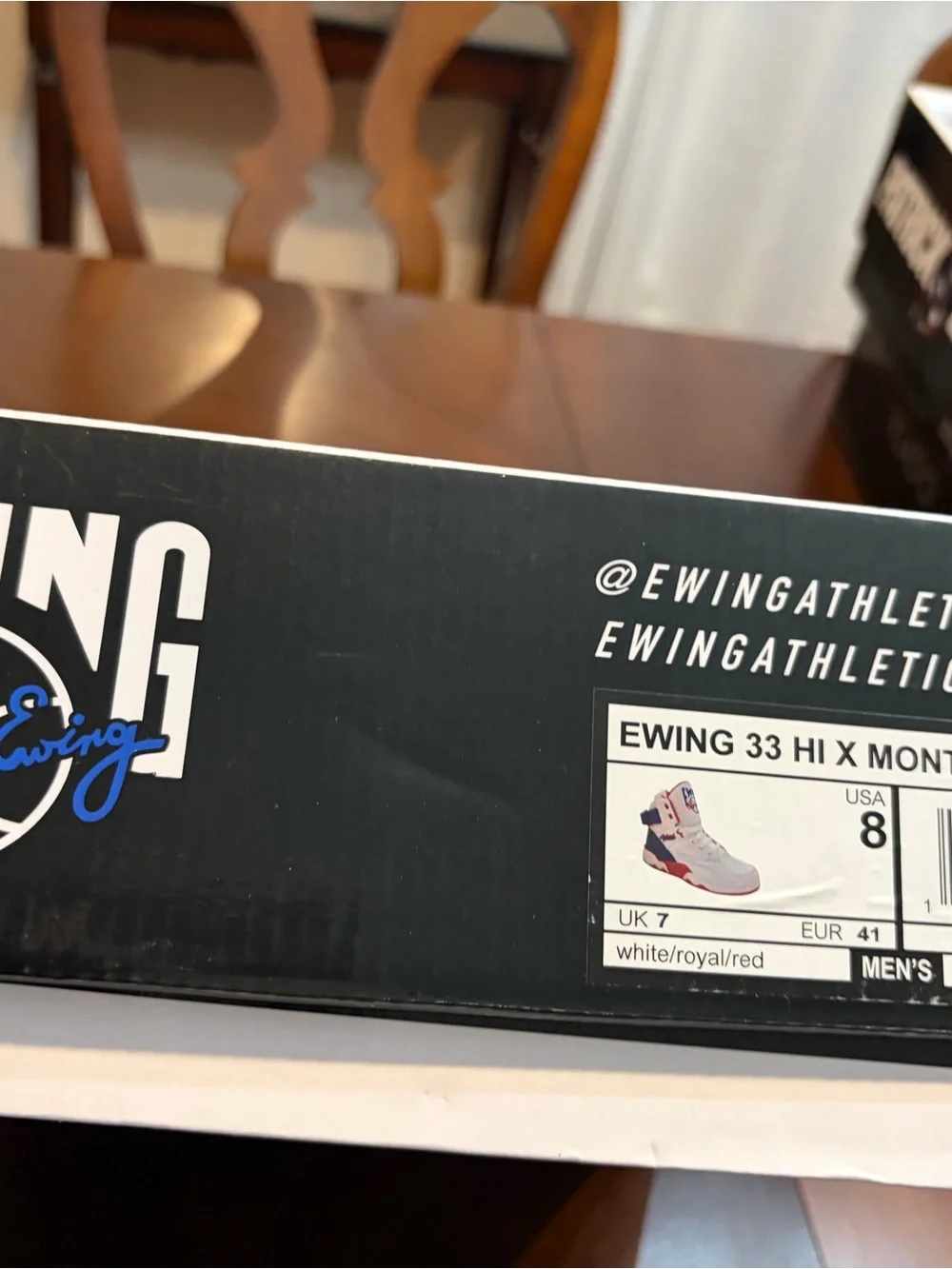Nike ewing 33